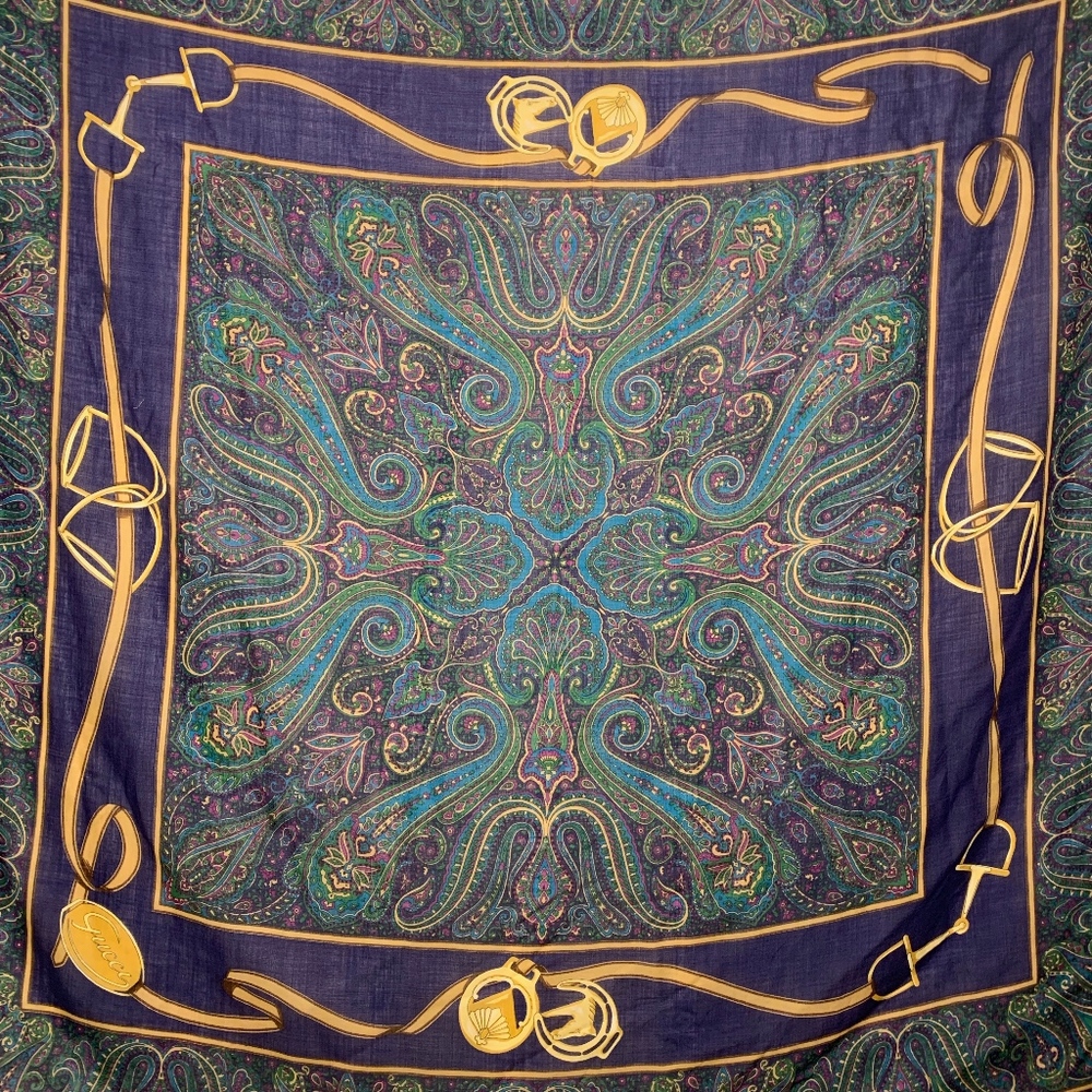 Gucci Vintage Wrap - Picture 6 of 8